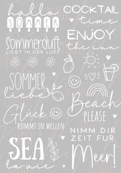 Rub On Aufkleber Sommerliebe A5 weiss Warum du unsere Rub-Ons lieben wirst:  ✔ Randloser Premium-Look   ✔ Besondere Haptik   ✔ Präzise Platzierung dank transparenter Trägerfolie  ✔ Wasser- und kratzfest // Hitze- und UV-beständig   ✔ Starke Haftung auf Glas, Keramik, Holz, Raysin u.v.m.  ✔ Langlebig und hochwertig verarbeitet  ✔ Auch gewerblich nutzbar – keine zusätzliche Lizenz nötig