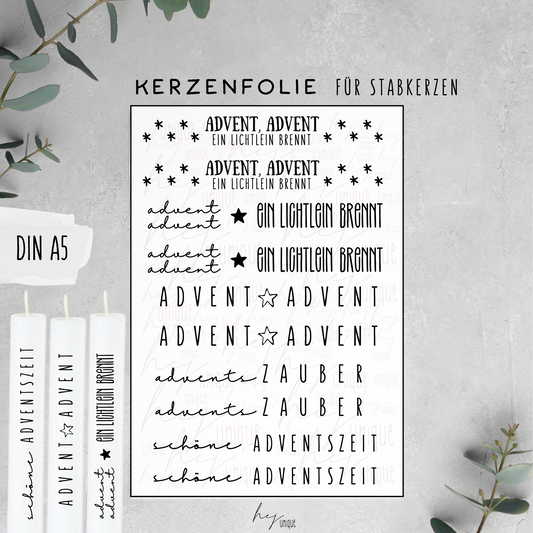 Kerzenfolie Schriftzüge Advent Advent Warum du unsere Kerzenfolie lieben wirst:  ✔ Edle Premium-Folie mit hochwertiger Optik  ✔ Speziell für Kerzen entwickelt   ✔ Aktivierung des Klebers ganz einfach mit Wasser   ✔ Wischfest und langlebig bei sorgfältiger Verarbeitung  ✔ Besonders elastisch – passt sich Kerzenoberfläche optimal an  ✔ Gewerblich nutzbar – keine zusätzliche Lizenz nötig