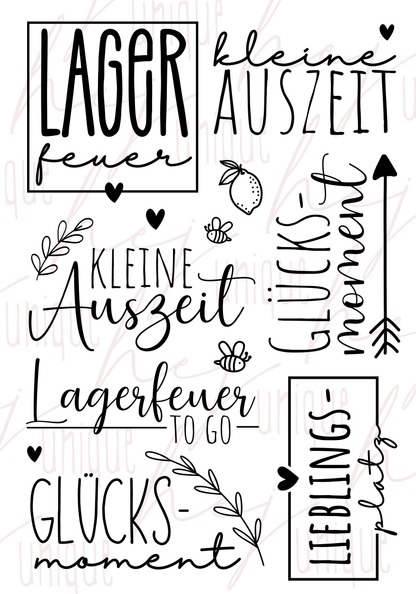 Rub On Aufkleber Lagerfeuer Glücksmoment Sprüche Kerzen Fackeln A5 Warum du unsere Rub-Ons lieben wirst:  ✔ Randloser Premium-Look   ✔ Besondere Haptik   ✔ Präzise Platzierung dank transparenter Trägerfolie  ✔ Wasser- und kratzfest // Hitze- und UV-beständig   ✔ Starke Haftung auf Glas, Keramik, Holz, Raysin u.v.m.  ✔ Langlebig und hochwertig verarbeitet  ✔ Auch gewerblich nutzbar – keine zusätzliche Lizenz nötig