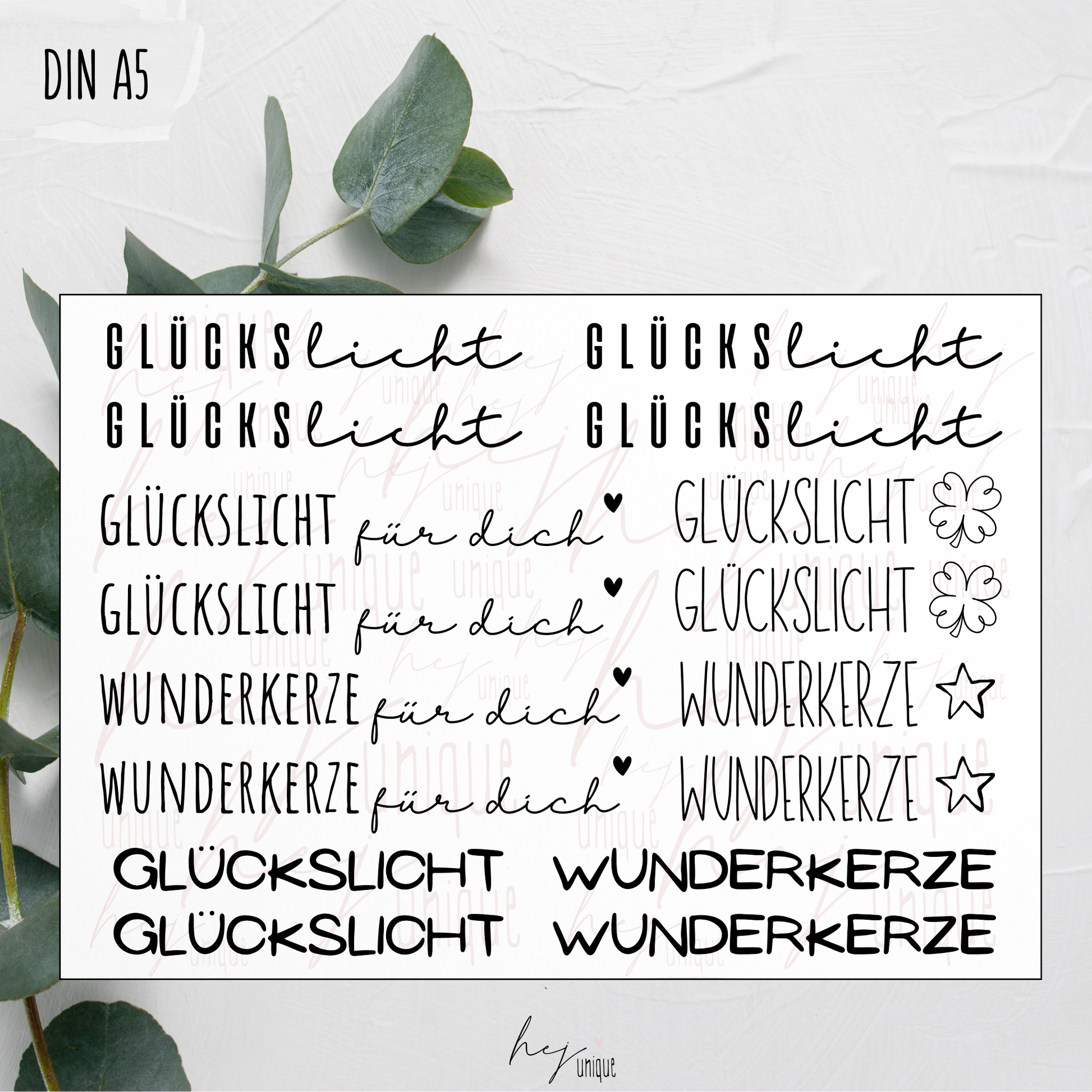 Kerzenfolie Glückslicht Kerzenfolie für Stumpenkerzen  Warum du unsere Kerzenfolie lieben wirst:  ✔ Edle Premium-Folie mit hochwertiger Optik  ✔ Speziell für Kerzen entwickelt   ✔ Aktivierung des Klebers ganz einfach mit Wasser   ✔ Wischfest und langlebig bei sorgfältiger Verarbeitung  ✔ Besonders elastisch – passt sich Kerzenoberfläche optimal an  ✔ Gewerblich nutzbar – keine zusätzliche Lizenz nötig