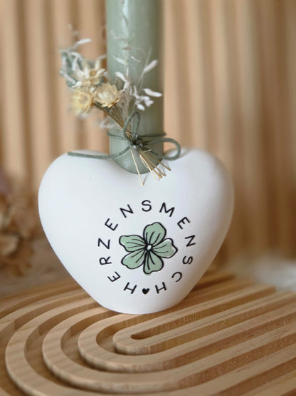 Rub On Aufkleber Beste Freundin A5 Warum du unsere Rub-Ons lieben wirst:  ✔ Randloser Premium-Look   ✔ Besondere Haptik   ✔ Präzise Platzierung dank transparenter Trägerfolie  ✔ Wasser- und kratzfest // Hitze- und UV-beständig   ✔ Starke Haftung auf Glas, Keramik, Holz, Raysin u.v.m.  ✔ Langlebig und hochwertig verarbeitet  ✔ Auch gewerblich nutzbar – keine zusätzliche Lizenz nötig