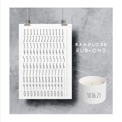 Rub On Aufkleber Zahlen A5 DIY Warum du unsere Rub-Ons lieben wirst:  ✔ Randloser Premium-Look   ✔ Besondere Haptik   ✔ Präzise Platzierung dank transparenter Trägerfolie  ✔ Wasser- und kratzfest // Hitze- und UV-beständig   ✔ Starke Haftung auf Glas, Keramik, Holz, Raysin u.v.m.  ✔ Langlebig und hochwertig verarbeitet  ✔ Auch gewerblich nutzbar – keine zusätzliche Lizenz nötig