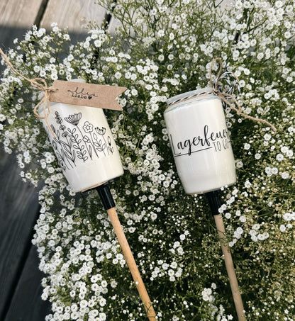 Rub On Aufkleber Lagerfeuer Glücksmoment Sprüche Kerzen Fackeln A5 Warum du unsere Rub-Ons lieben wirst:  ✔ Randloser Premium-Look   ✔ Besondere Haptik   ✔ Präzise Platzierung dank transparenter Trägerfolie  ✔ Wasser- und kratzfest // Hitze- und UV-beständig   ✔ Starke Haftung auf Glas, Keramik, Holz, Raysin u.v.m.  ✔ Langlebig und hochwertig verarbeitet  ✔ Auch gewerblich nutzbar – keine zusätzliche Lizenz nötig