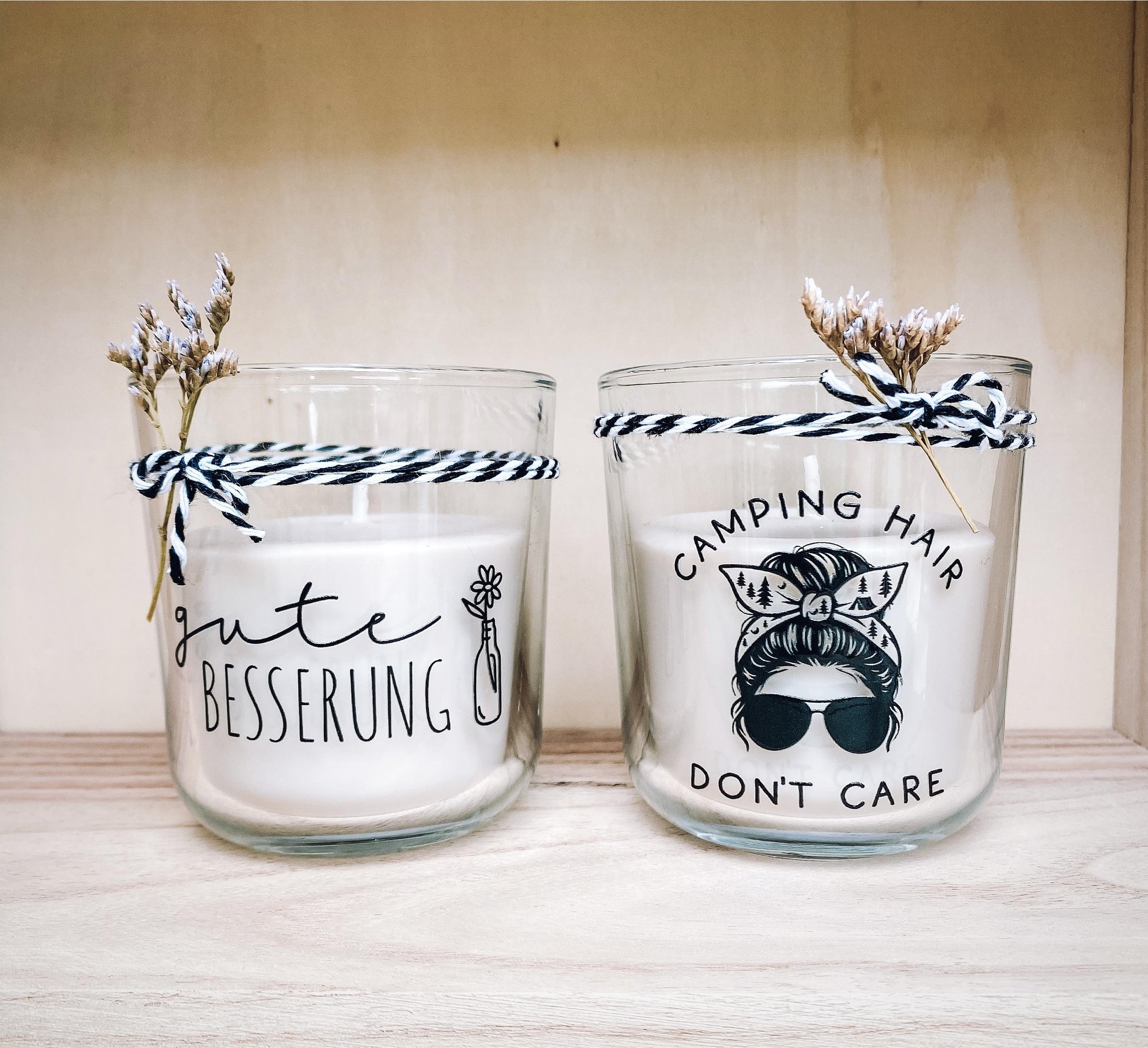 Rub On Aufkleber Gute Besserung A5 Warum du unsere Rub-Ons lieben wirst:  ✔ Randloser Premium-Look   ✔ Besondere Haptik   ✔ Präzise Platzierung dank transparenter Trägerfolie  ✔ Wasser- und kratzfest // Hitze- und UV-beständig   ✔ Starke Haftung auf Glas, Keramik, Holz, Raysin u.v.m.  ✔ Langlebig und hochwertig verarbeitet  ✔ Auch gewerblich nutzbar – keine zusätzliche Lizenz nötig