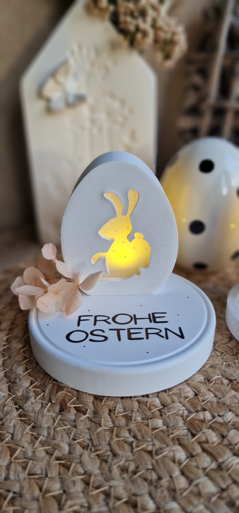 Rub On Aufkleber Ostern A5 DIY Warum du unsere Rub-Ons lieben wirst:  ✔ Randloser Premium-Look   ✔ Besondere Haptik   ✔ Präzise Platzierung dank transparenter Trägerfolie  ✔ Wasser- und kratzfest // Hitze- und UV-beständig   ✔ Starke Haftung auf Glas, Keramik, Holz, Raysin u.v.m.  ✔ Langlebig und hochwertig verarbeitet  ✔ Auch gewerblich nutzbar – keine zusätzliche Lizenz nötig