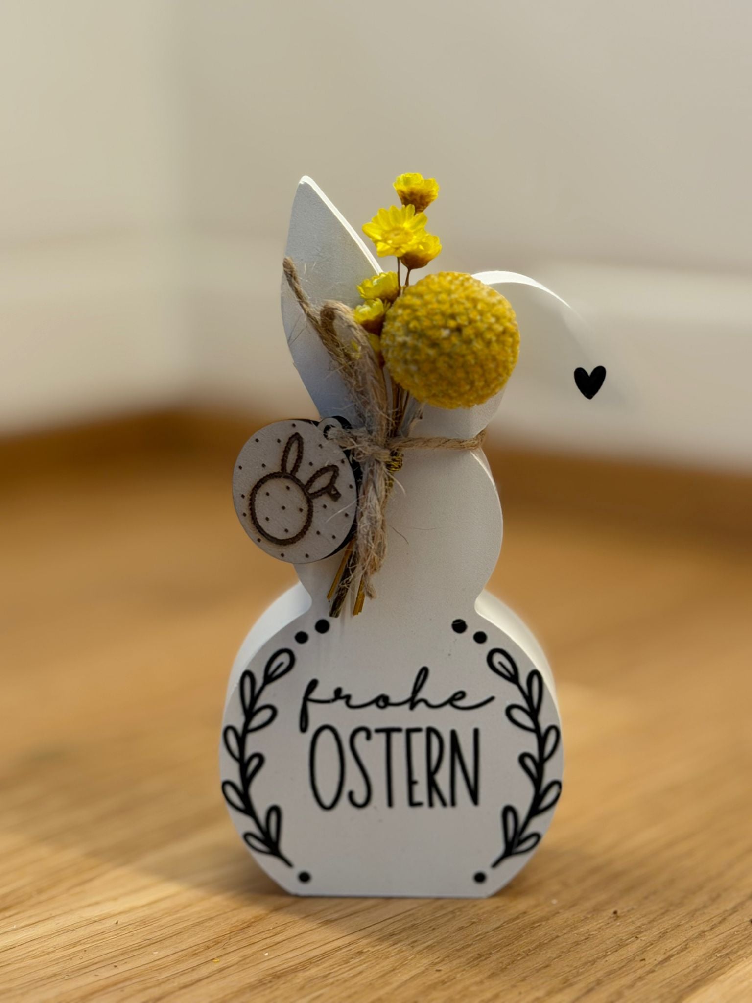 Rub On Aufkleber Ostern A5 DIY Warum du unsere Rub-Ons lieben wirst:  ✔ Randloser Premium-Look   ✔ Besondere Haptik   ✔ Präzise Platzierung dank transparenter Trägerfolie  ✔ Wasser- und kratzfest // Hitze- und UV-beständig   ✔ Starke Haftung auf Glas, Keramik, Holz, Raysin u.v.m.  ✔ Langlebig und hochwertig verarbeitet  ✔ Auch gewerblich nutzbar – keine zusätzliche Lizenz nötig