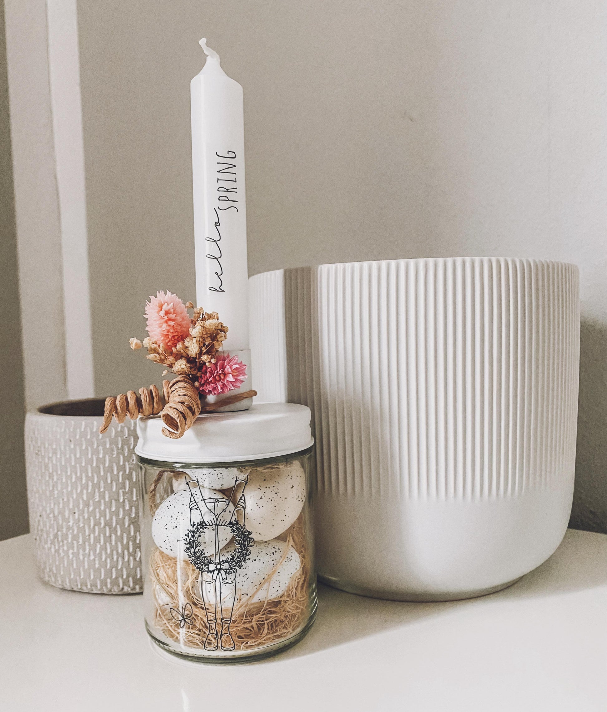 Rubon Aufkleber Frühlingszeit A5 Warum du unsere Rub-Ons lieben wirst:  ✔ Randloser Premium-Look   ✔ Besondere Haptik   ✔ Präzise Platzierung dank transparenter Trägerfolie  ✔ Wasser- und kratzfest // Hitze- und UV-beständig   ✔ Starke Haftung auf Glas, Keramik, Holz, Raysin u.v.m.  ✔ Langlebig und hochwertig verarbeitet  ✔ Auch gewerblich nutzbar – keine zusätzliche Lizenz nötig