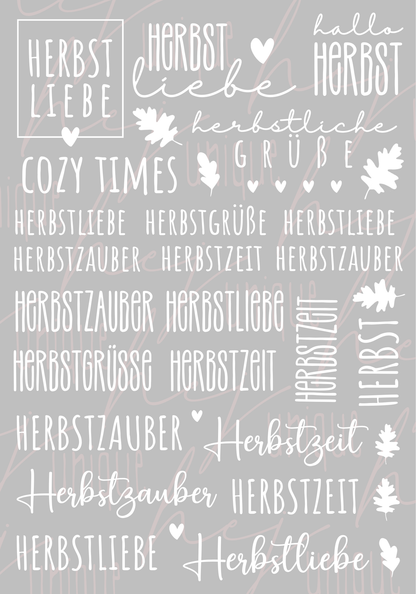  Rub On Aufkleber Herbstzauber schwarz weiss A5 Warum du unsere Rub-Ons lieben wirst:  ✔ Randloser Premium-Look   ✔ Besondere Haptik   ✔ Präzise Platzierung dank transparenter Trägerfolie  ✔ Wasser- und kratzfest // Hitze- und UV-beständig   ✔ Starke Haftung auf Glas, Keramik, Holz, Raysin u.v.m.  ✔ Langlebig und hochwertig verarbeitet  ✔ Auch gewerblich nutzbar – keine zusätzliche Lizenz nötig